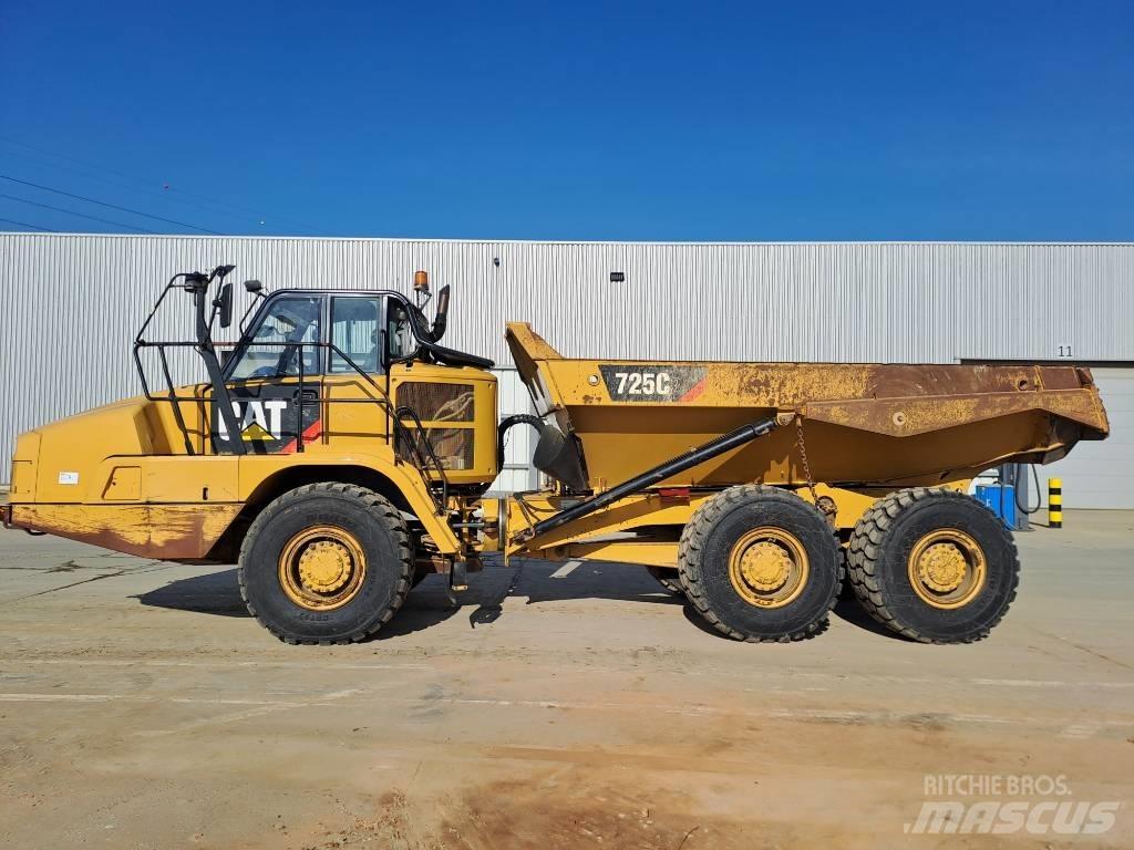 CAT 725C2 Tombereau articulé