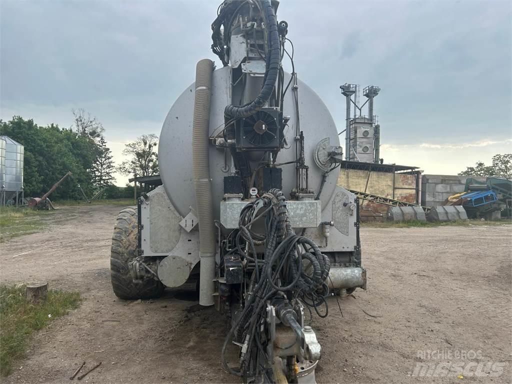 Kumm KTX 20,5 Tonne à lisier