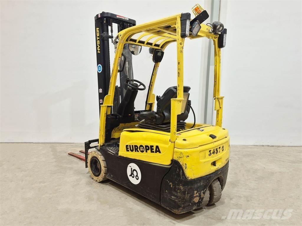 Hyster J1 8XNT MWB Chariots élévateurs électriques