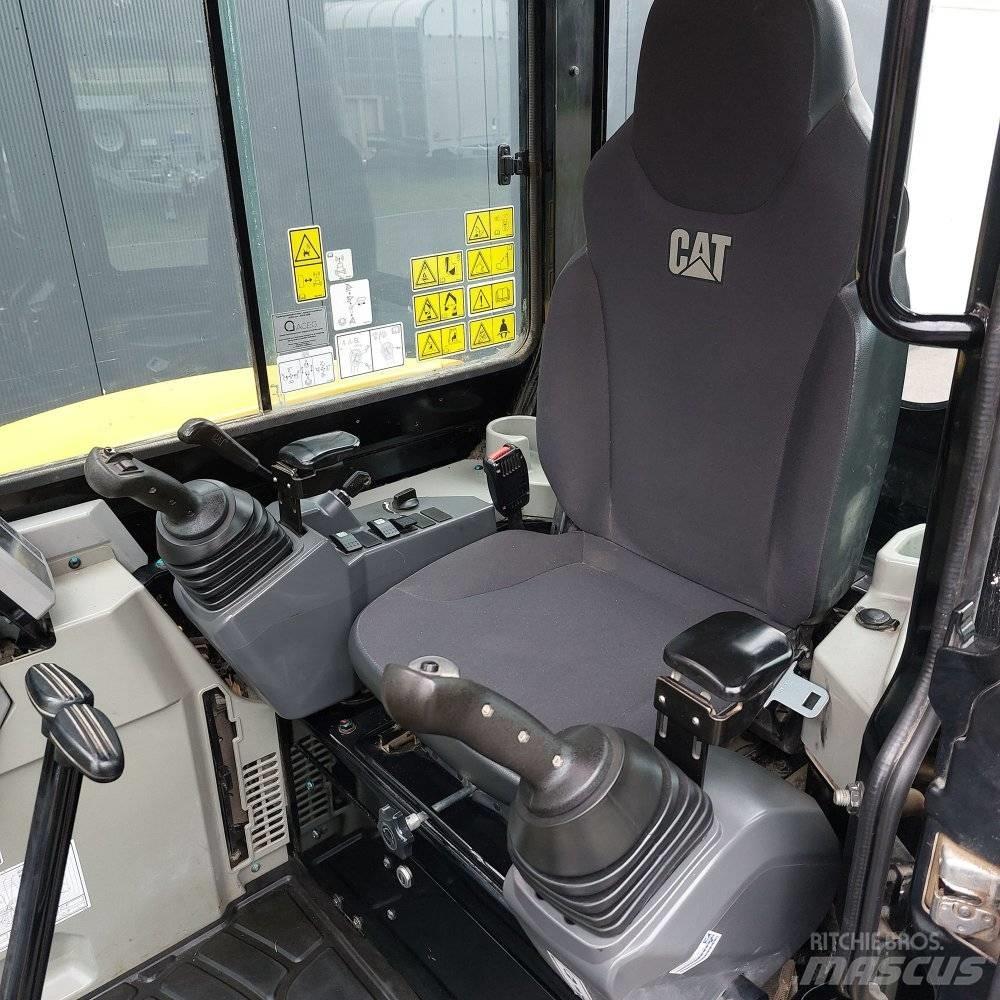 CAT 303.5E2CR Mini pelle < 7t