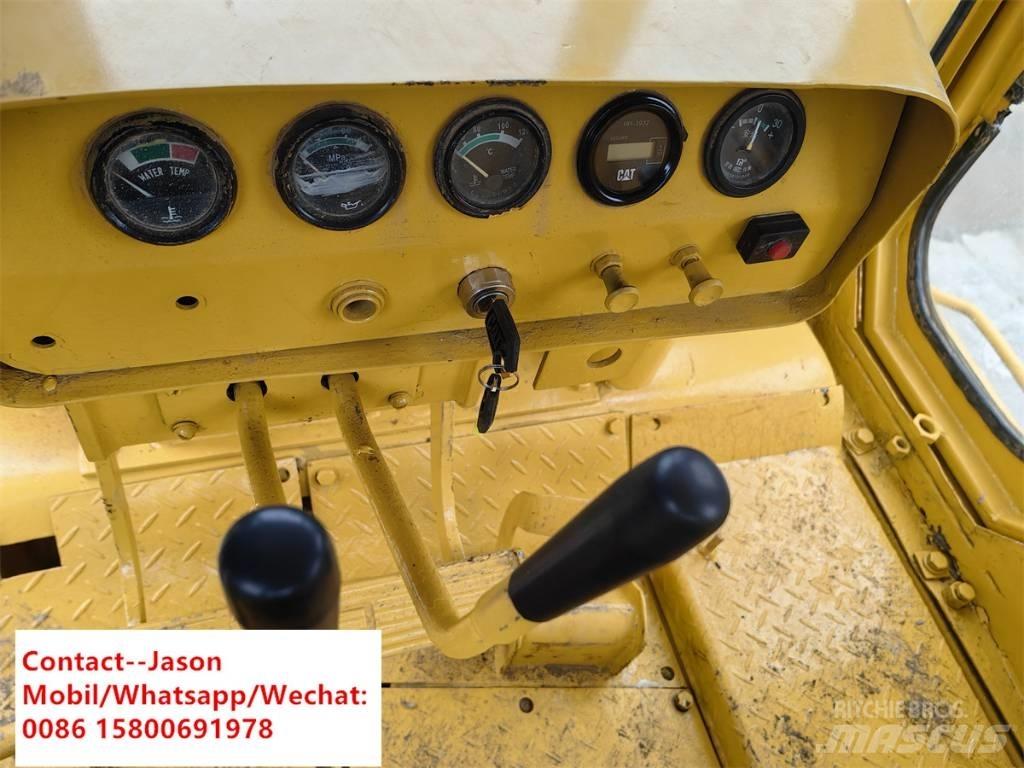 CAT D 7 G Bouteurs sur chenilles