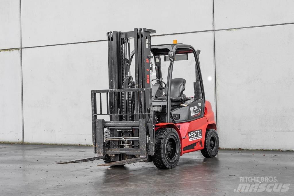Manitou MI 35 D Chariots diesel