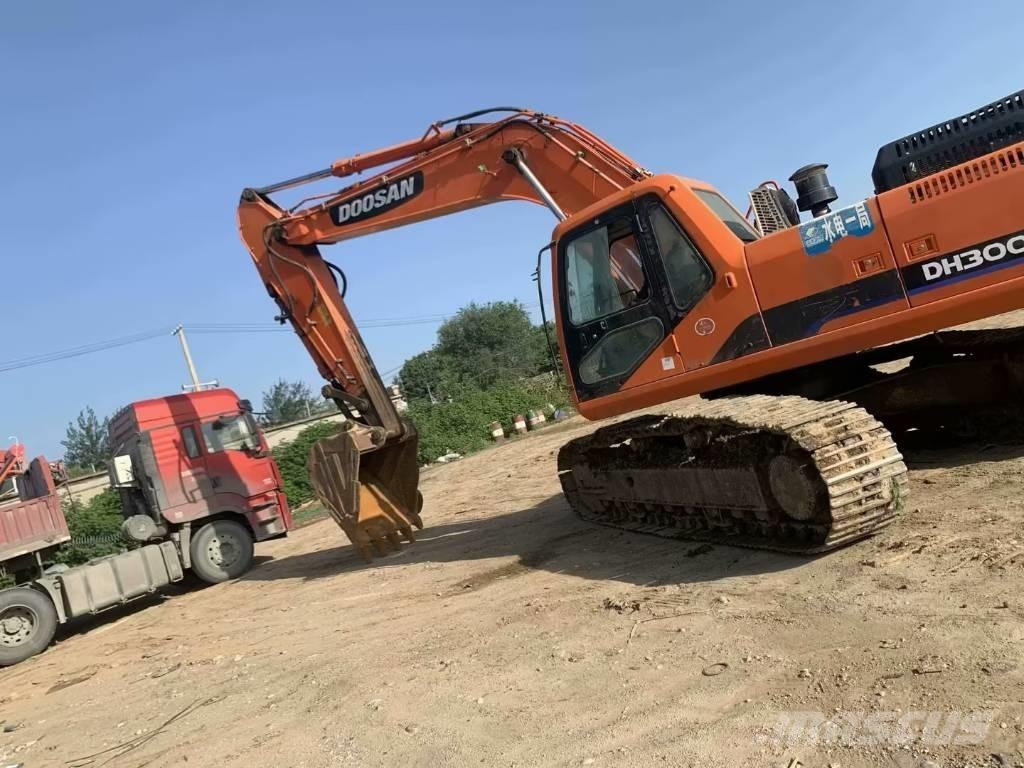 Doosan DH300 Pelle sur chenilles