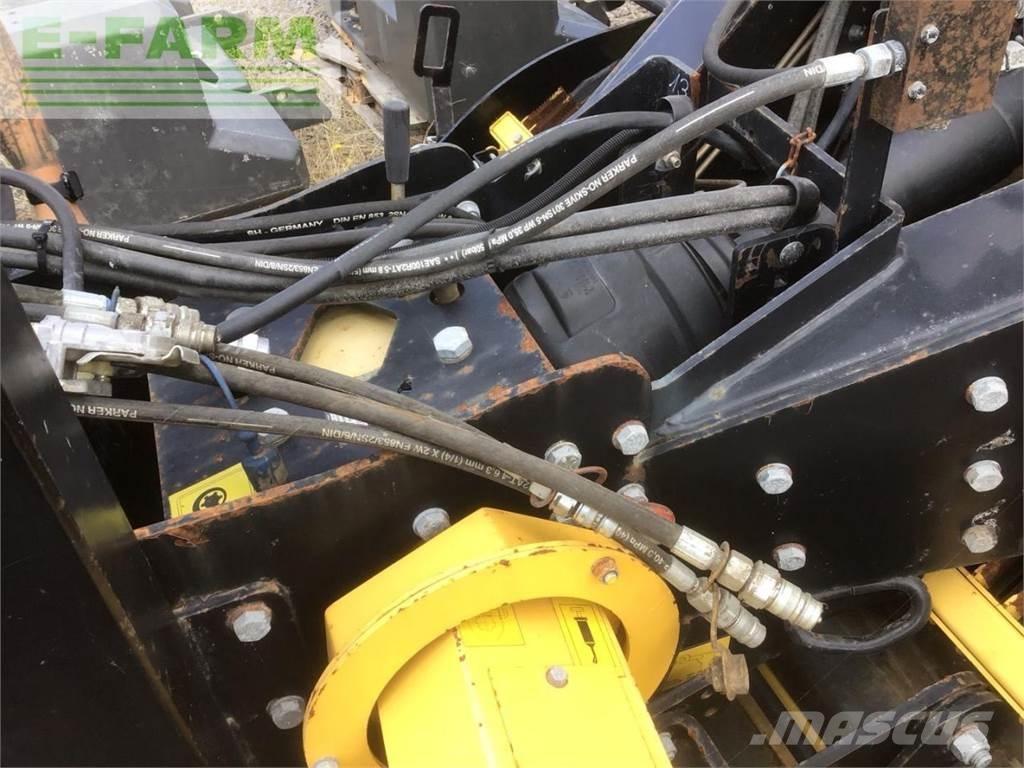 New Holland BB9080 Presse cubique