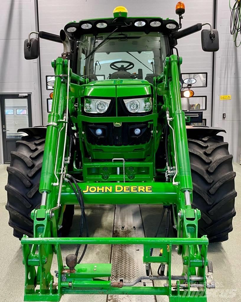 John Deere 6125 R Tracteur