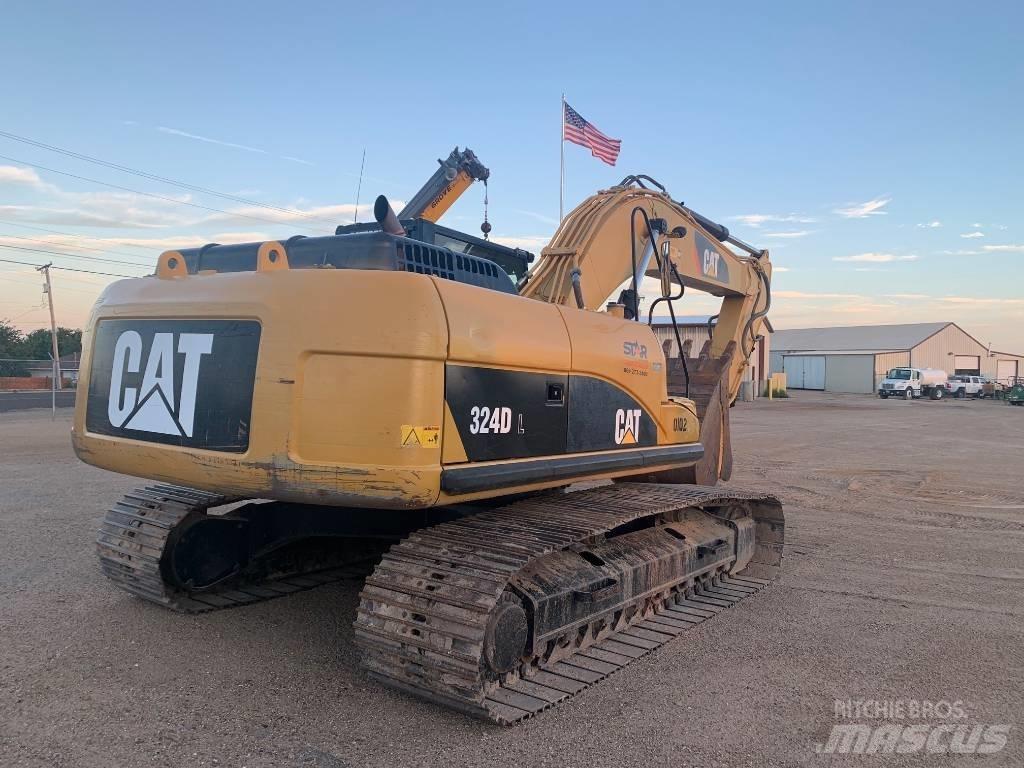 CAT 324 D L Pelle sur chenilles