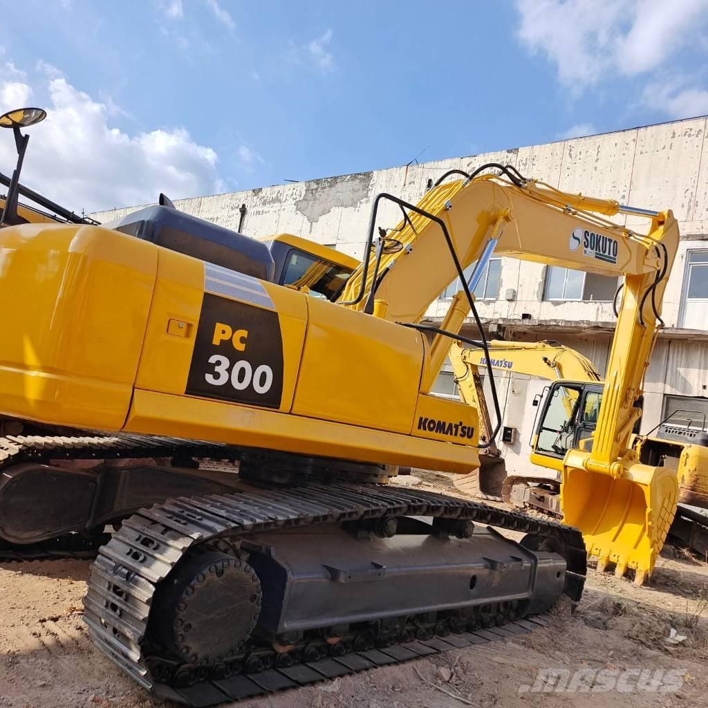 Komatsu PC 300 Pelle sur chenilles