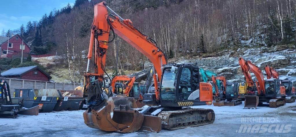 Hitachi ZX130LC-6 Pelle sur chenilles