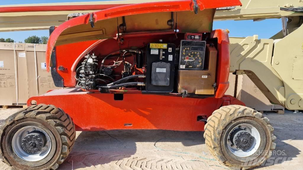 JLG 800AJ Nacelles articulées