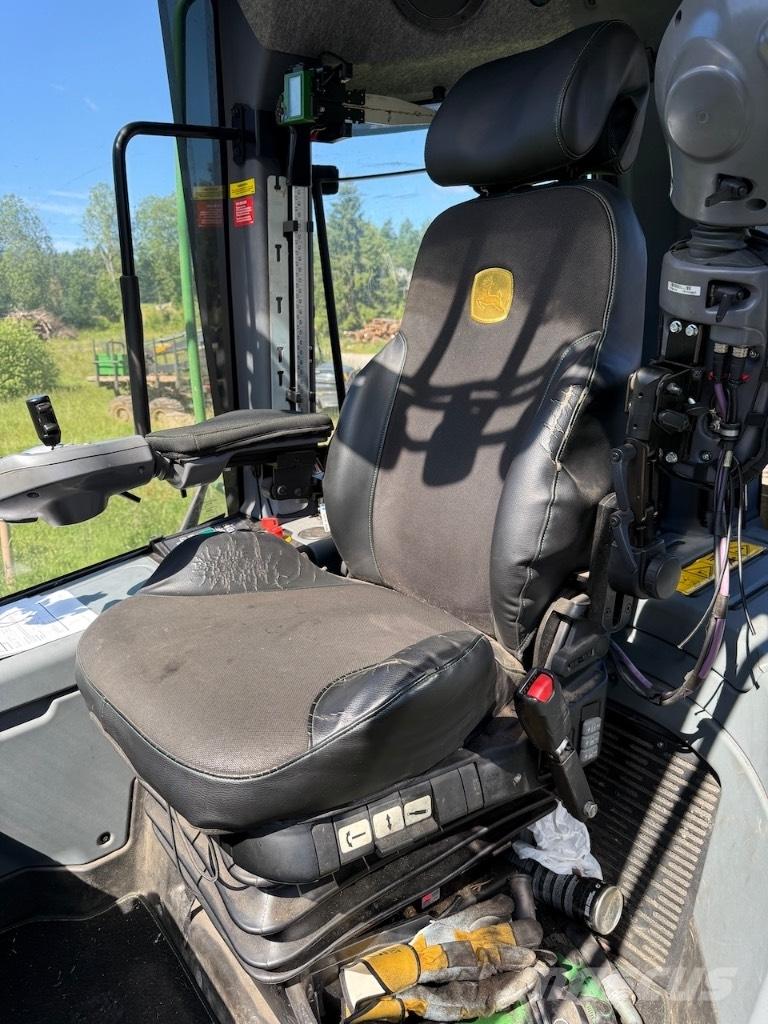 John Deere 1270 G Abatteuse