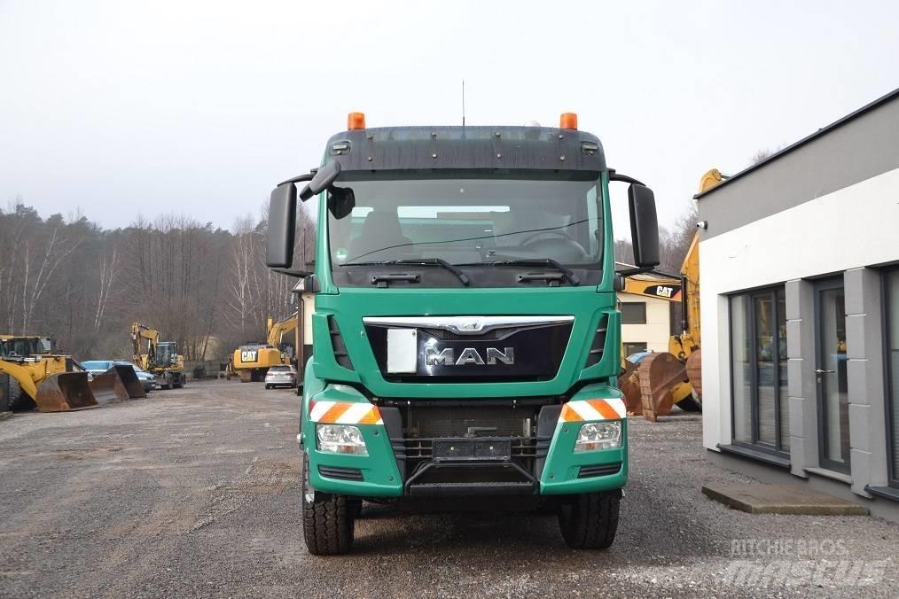 MAN TGS 35 480 Camion benne