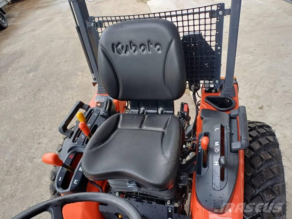 Kubota B1-241 Micro tracteur