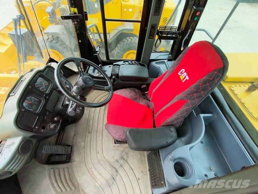 CAT 966 H Chargeuse sur pneus