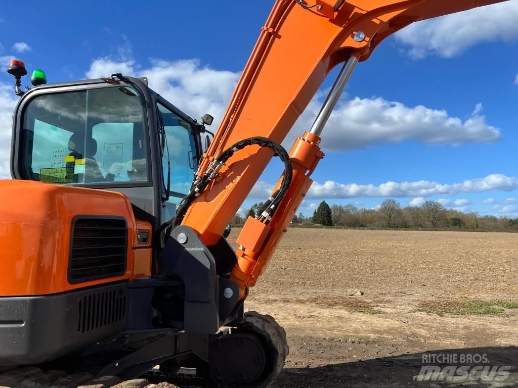 Doosan DX 85 R Mini pelle 7t-12t