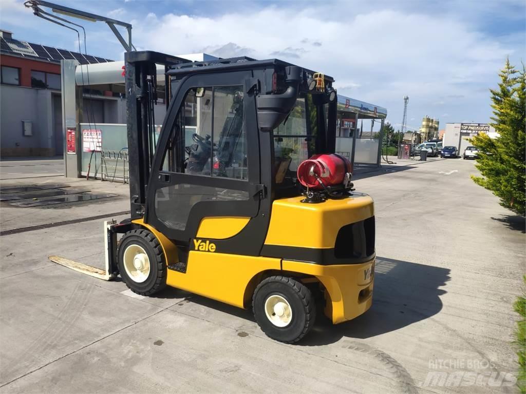 Yale GLP30VX Chariots GPL