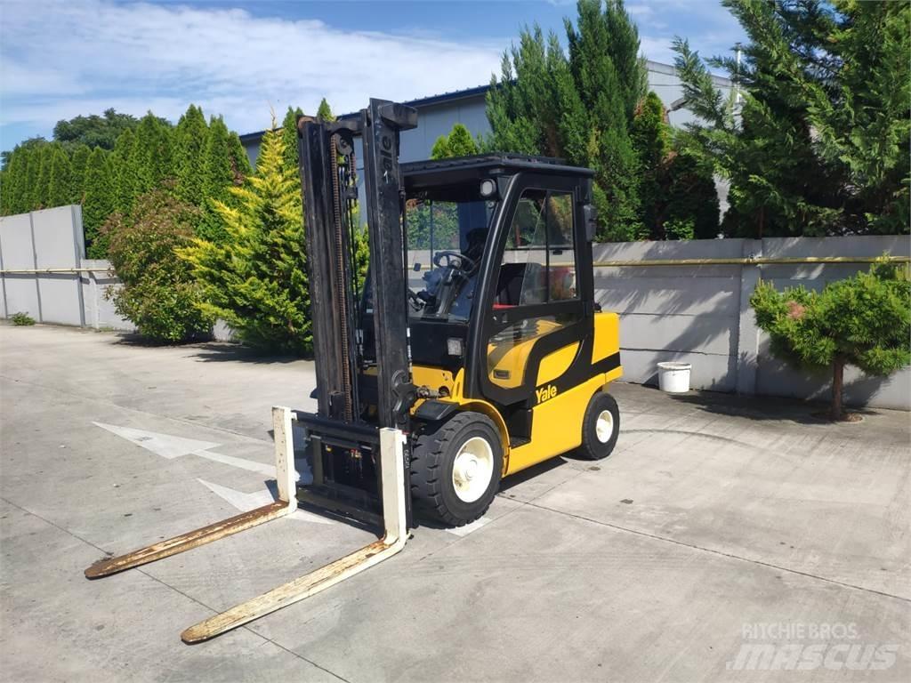 Yale GLP30VX Chariots GPL