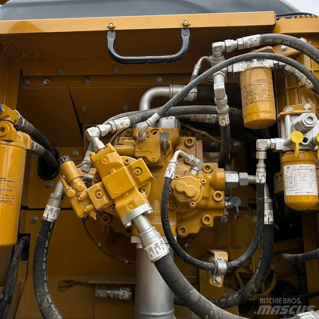 CAT 340D2L Pelle sur chenilles