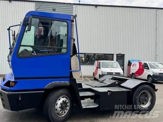 Terberg YT 182 Tracteur de manœuvre