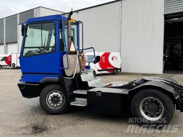 Terberg YT 182 Tracteur de manœuvre