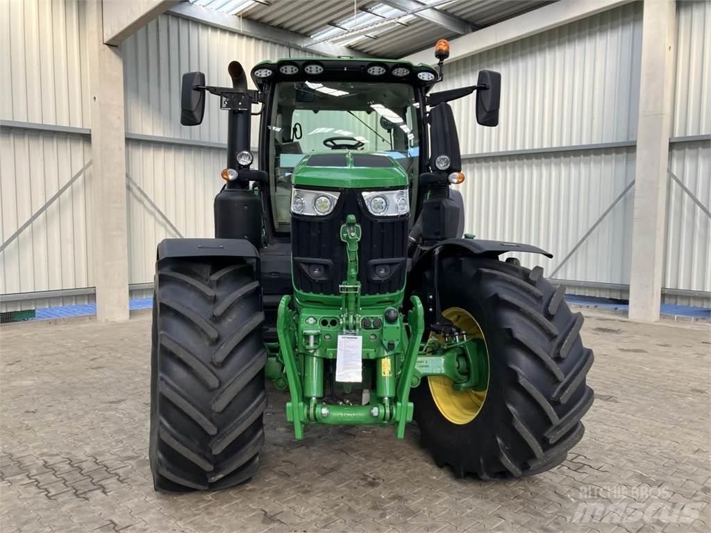 John Deere 6R 250 Tracteur