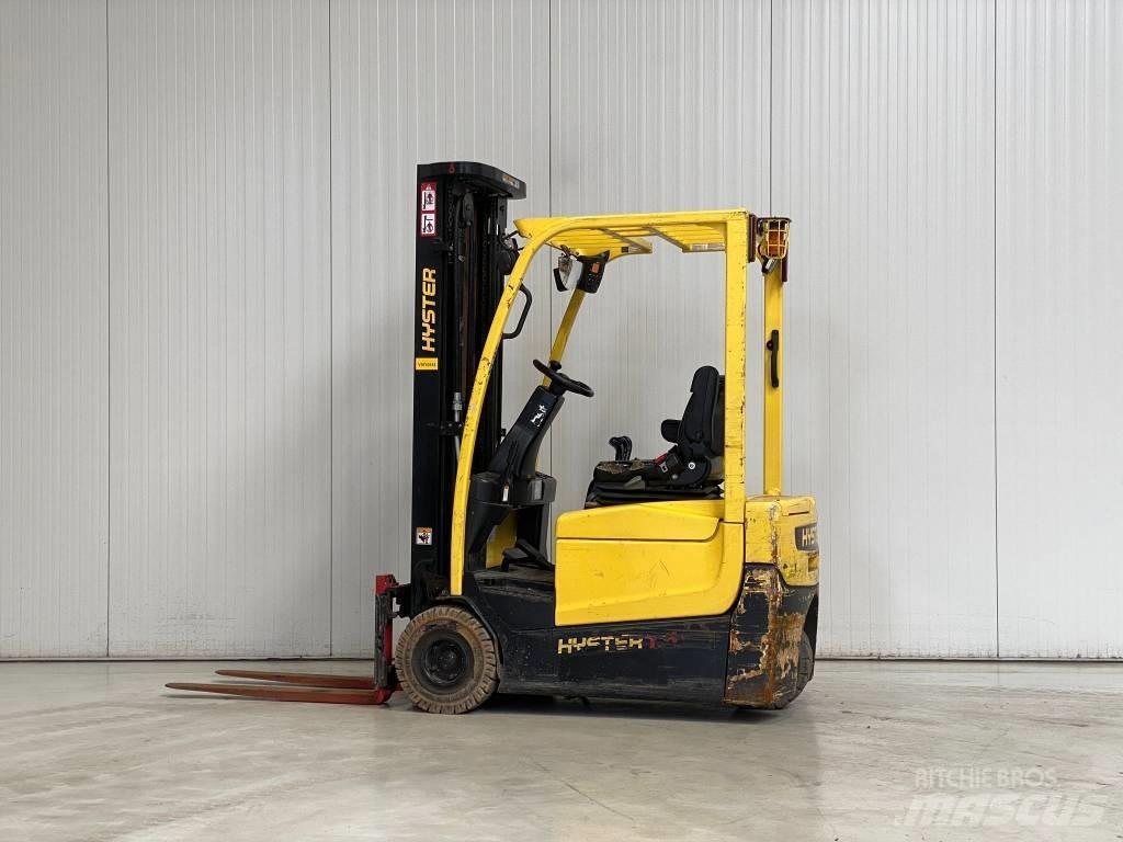 Hyster A1.5XNT Chariots élévateurs électriques