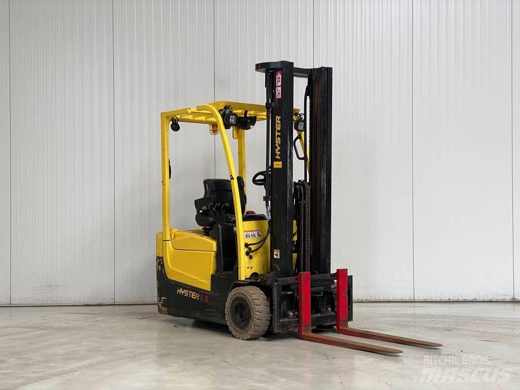 Hyster A1.5XNT Chariots élévateurs électriques