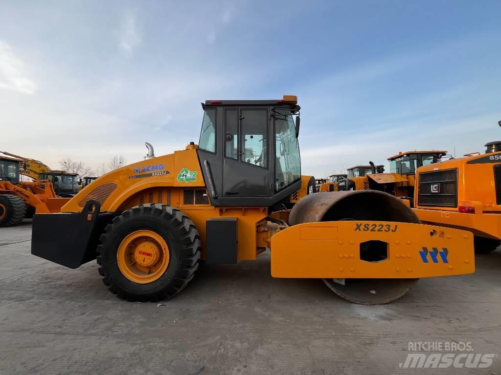 XCMG XS 223 J Rouleaux monocylindre