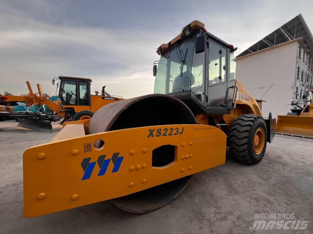 XCMG XS 223 J Rouleaux monocylindre