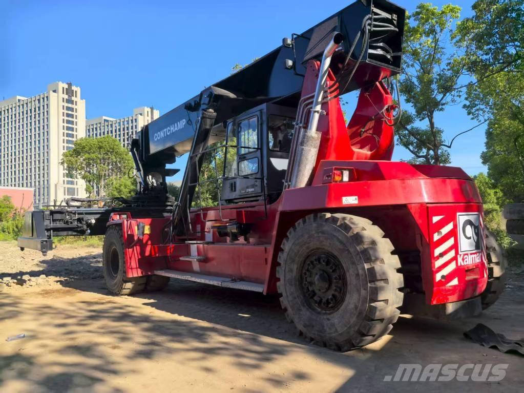 Kalmar DRF 450 Reachstackers
