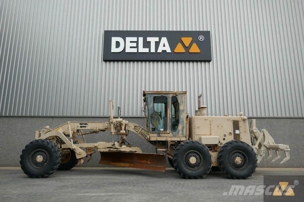 CAT 130G Ex-army Niveleuse