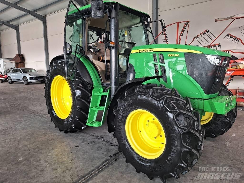 John Deere 6110 RC Tracteur