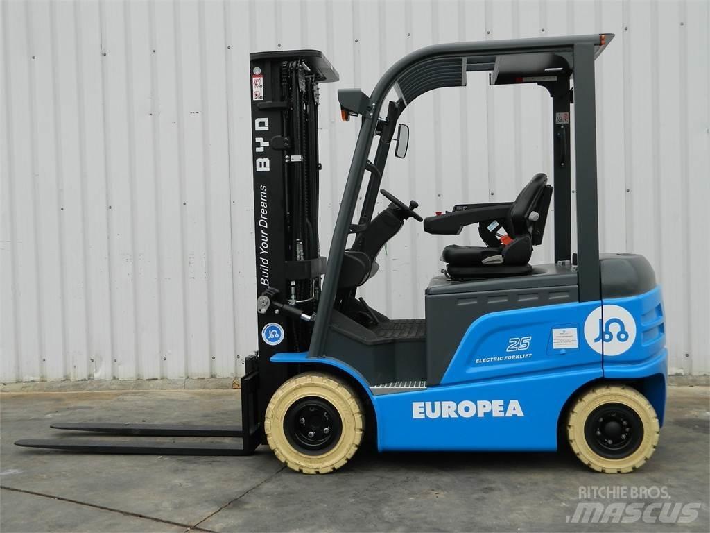  ECB25C Chariots élévateurs électriques