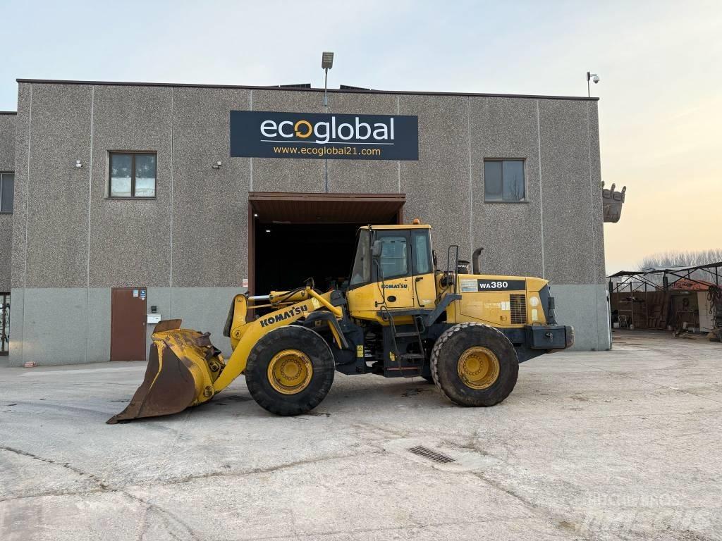 Komatsu WA 380-5H Chargeuse sur pneus