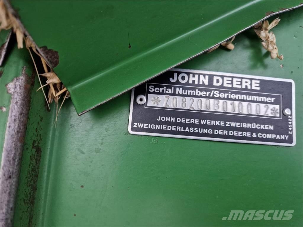 John Deere 2066 Moissonneuse batteuse