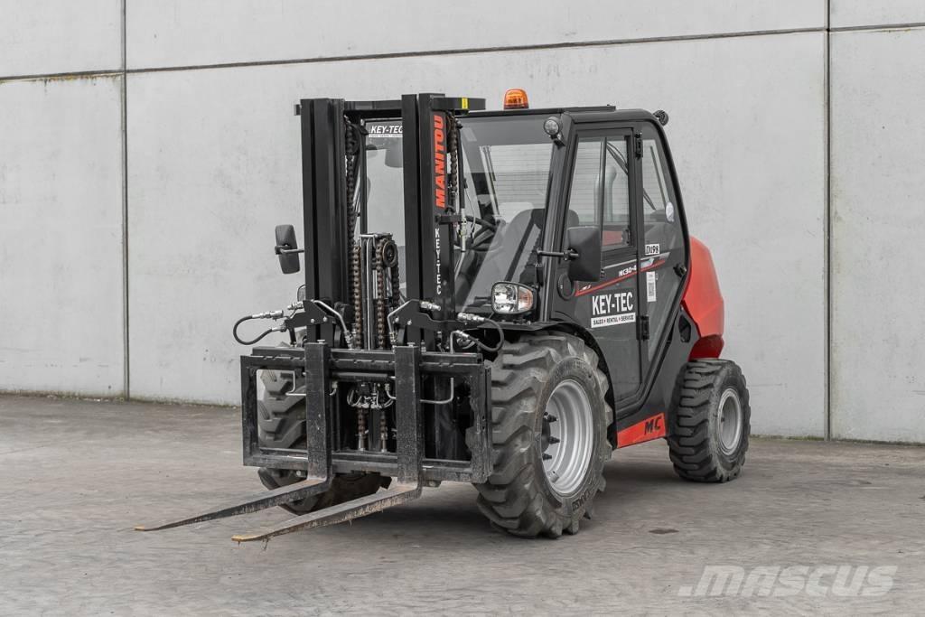 Manitou MC 30-4 Chariots diesel