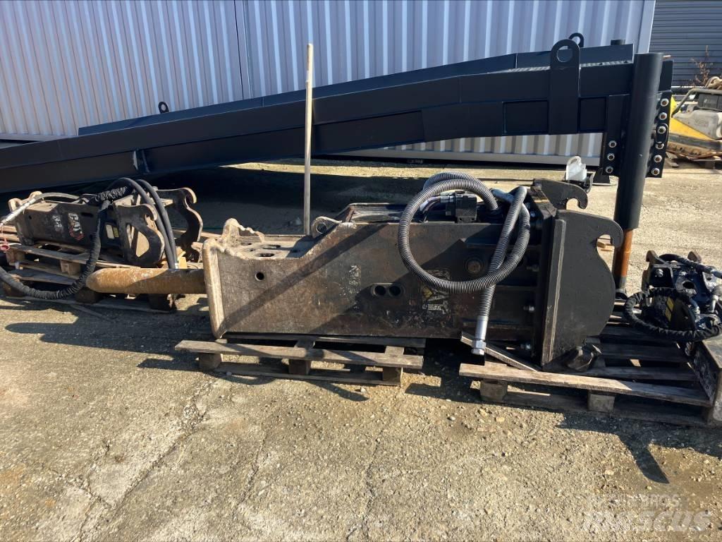 CAT H 120 Marteau hydraulique