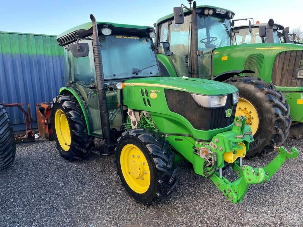 John Deere 5085 GF Tracteur