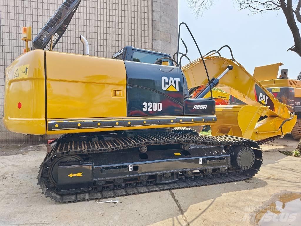 CAT 320 D Pelle sur chenilles