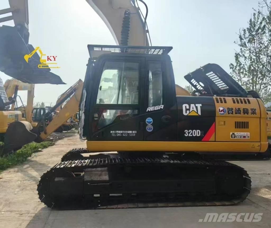 CAT 320d2 Pelle sur chenilles