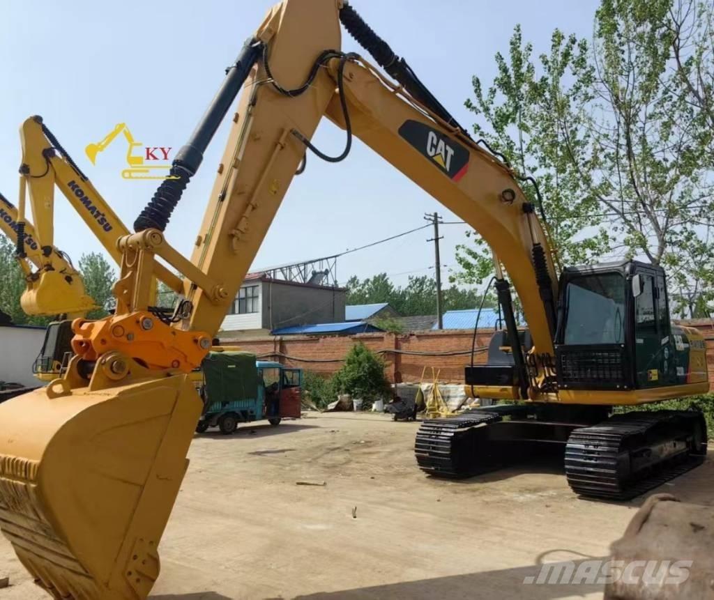 CAT 320d2 Pelle sur chenilles