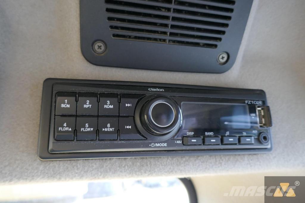 CAT 352F Pelle sur chenilles