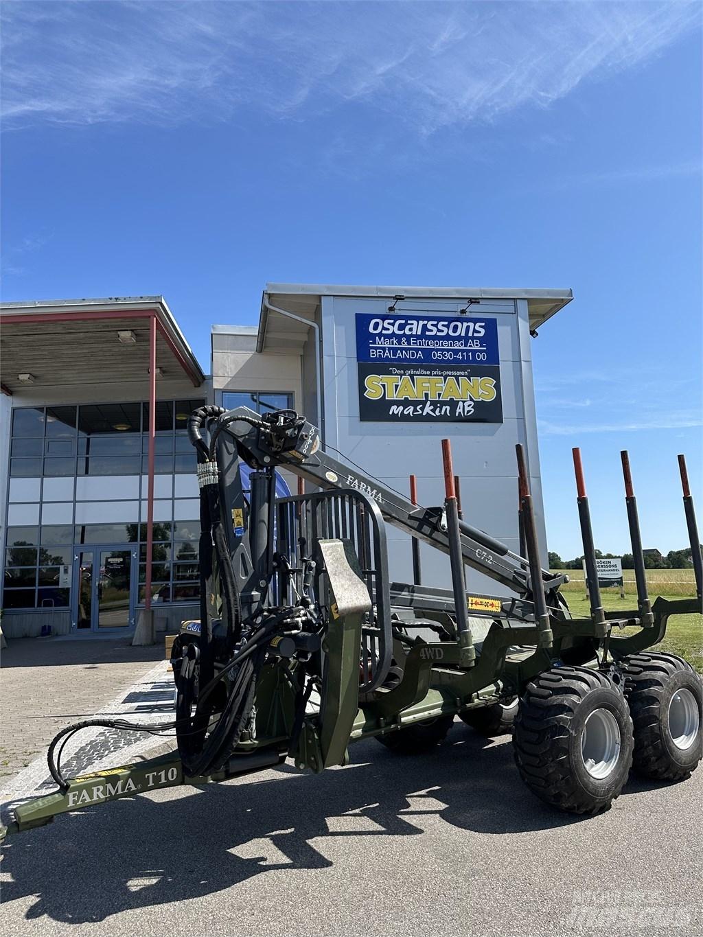 Farma T10G2 Remorque forestière avec grue