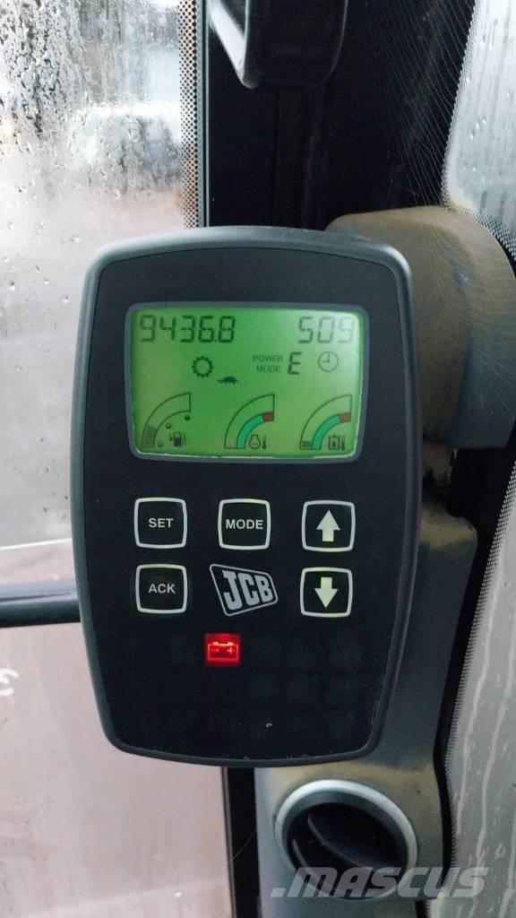 JCB JS 220 LC Pelle sur chenilles