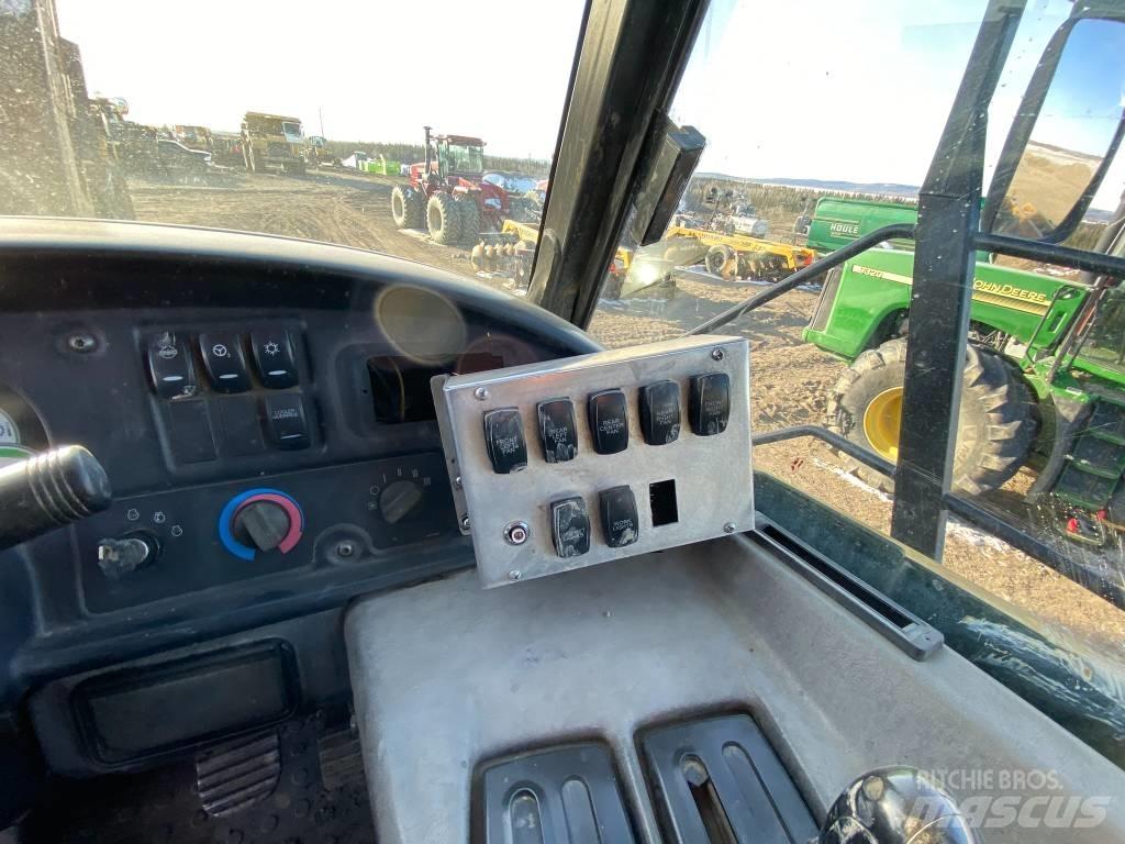 CAT 740 B Tombereau articulé