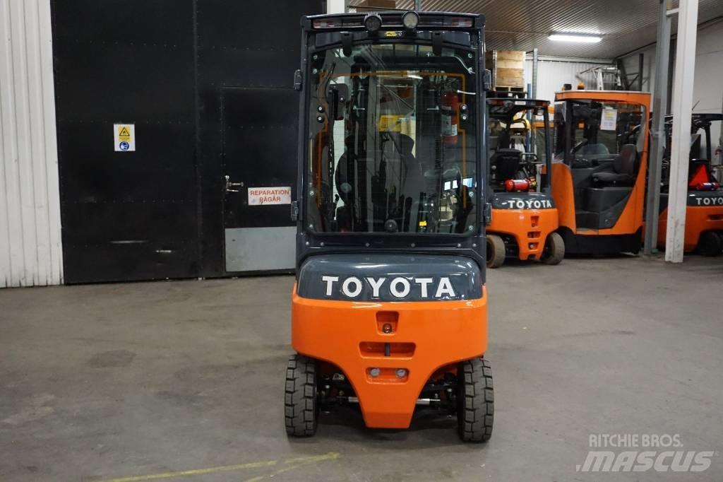 Toyota 8FBMK20T Chariots élévateurs électriques