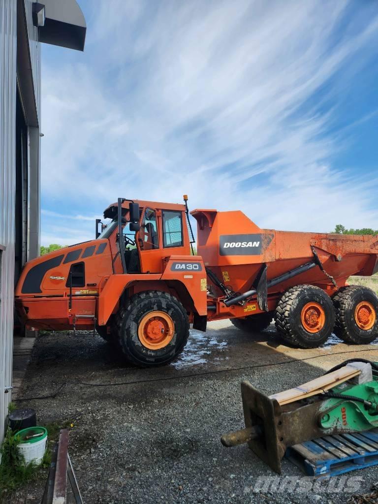 Doosan DA 30 Tombereau articulé