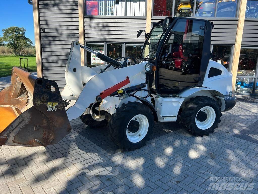 Yanmar 1201 Chargeuse sur pneus