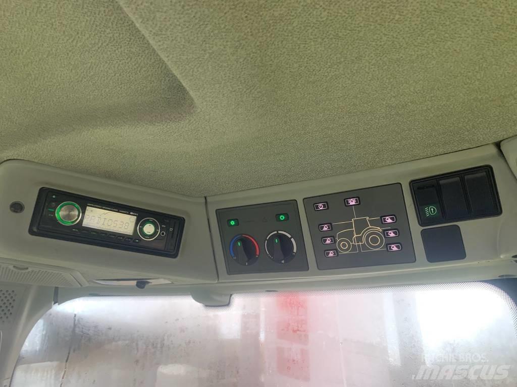CLAAS Axion 810 CIS+ Tracteur