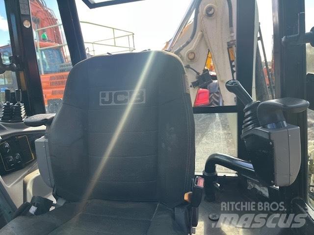 JCB 3CX Compact Tractopelle