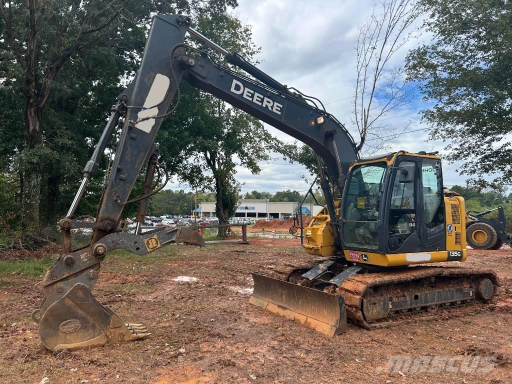 DEERE 135G Pelle sur chenilles